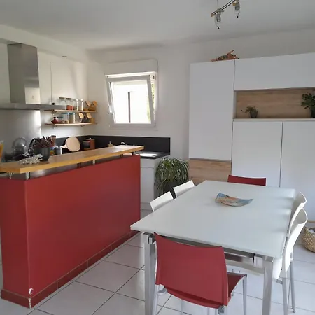 Le Muscat Villa